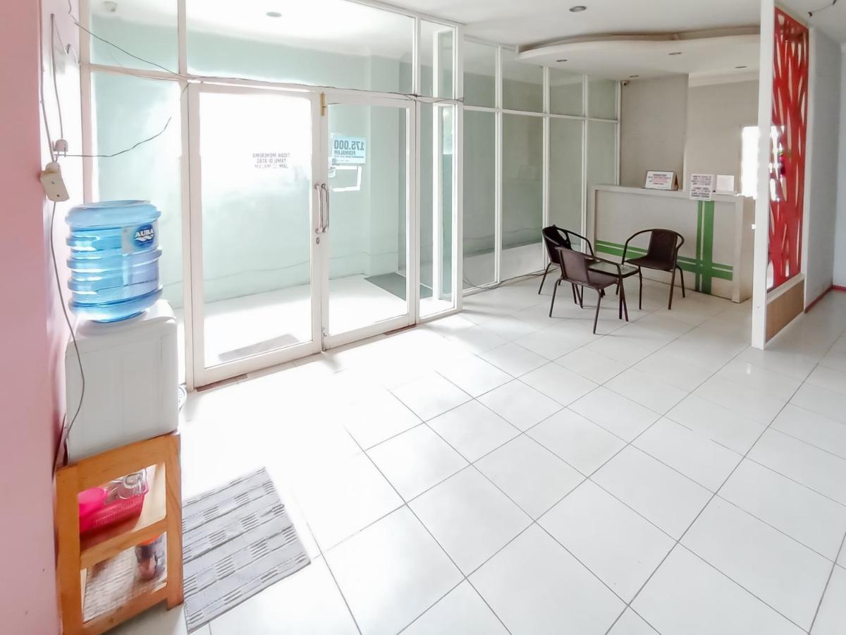 Reddoorz Syariah Near Q-Mall Banjarbaru Martapura  Exteriör bild